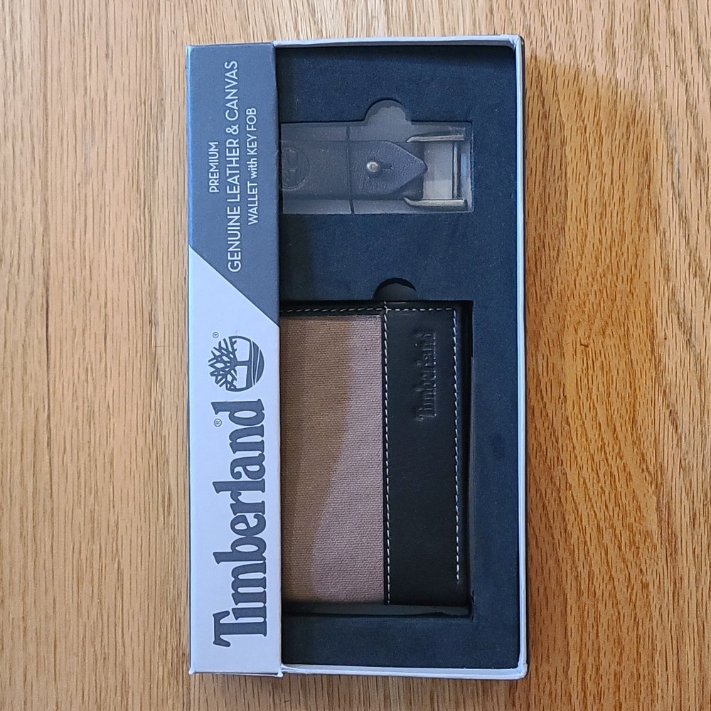 Timberland Leather & Canvas Wallet & Key Fob